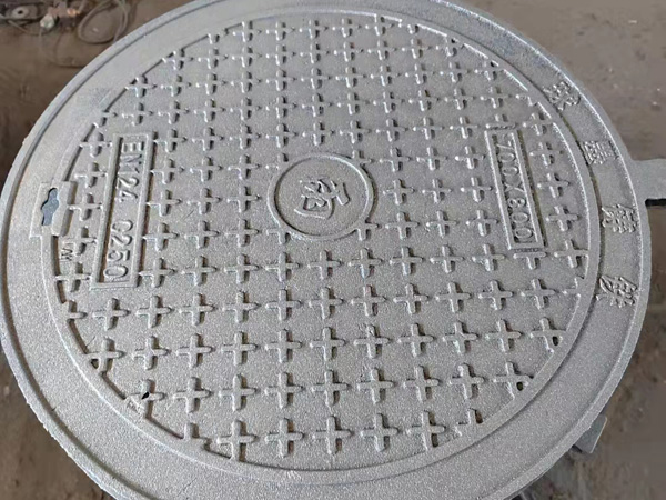 球墨鑄鐵井蓋的特點和應用范圍 球墨鑄鐵井蓋的特點和應用范圍